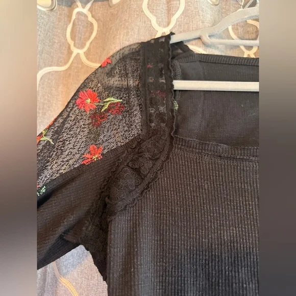 Free people lace long sleeve top - Picture 6 of 8
